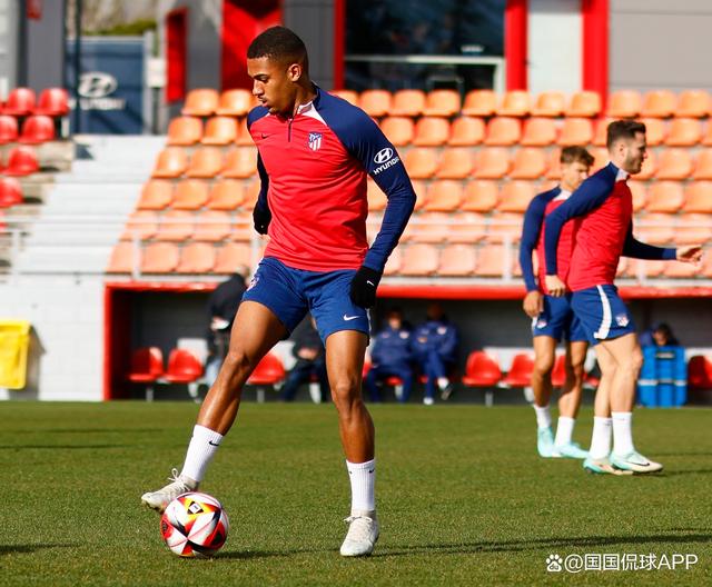 NG体育-窗口期国王杯传出新动向，费城76人官宣签约，管理层表态——态度坚定，阵容厚度经受考验(曼城百分赛季)